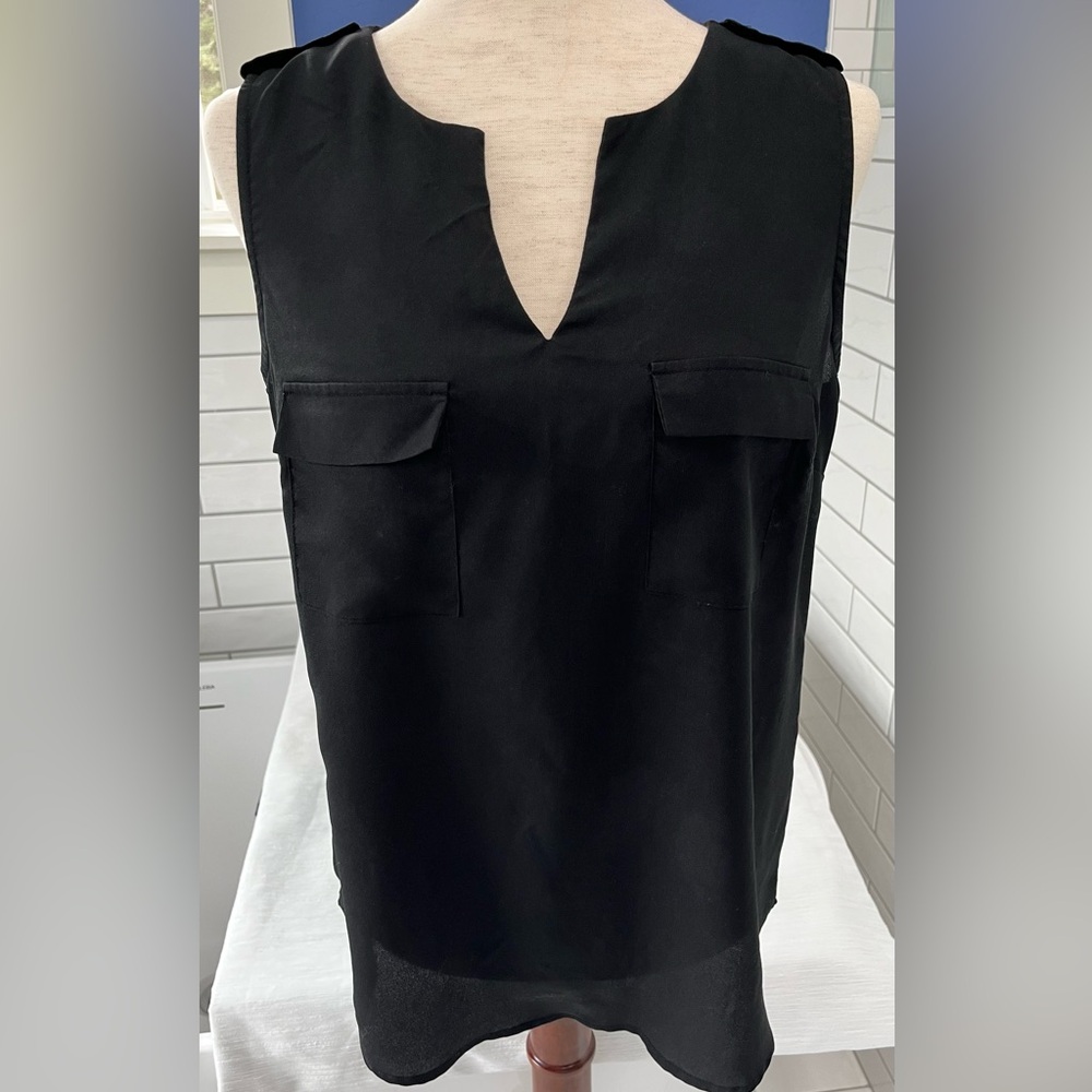 Monteau Black Sleeveless Blouse